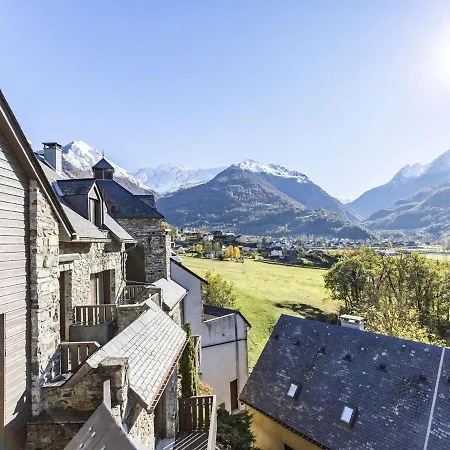 Apartment Duplex T3 A Esquieze-sere, Balcon, Wifi Et Parking - Fr-1-402-128 *